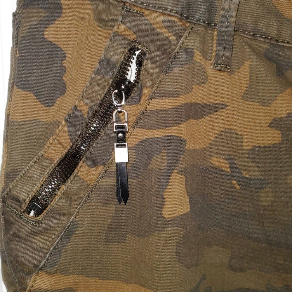 Women's Jeans